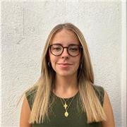 Estudiante de magisterio, tengo un B2 de inglés y estoy en preparación del C1. Experiencia previa dando refuerzo